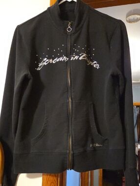 Distressed Logo HD Black  Women's Cropped Sweatshirt with Embellished Script